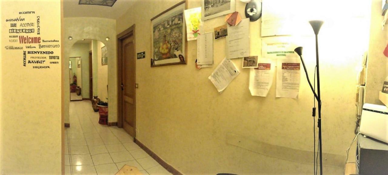 Felicia Rooms Rome Bagian luar foto